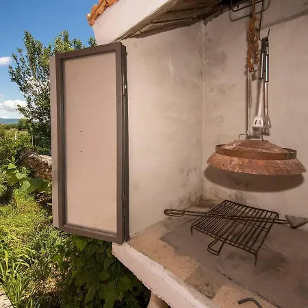 Velini Dvori Feriehus Šibenik