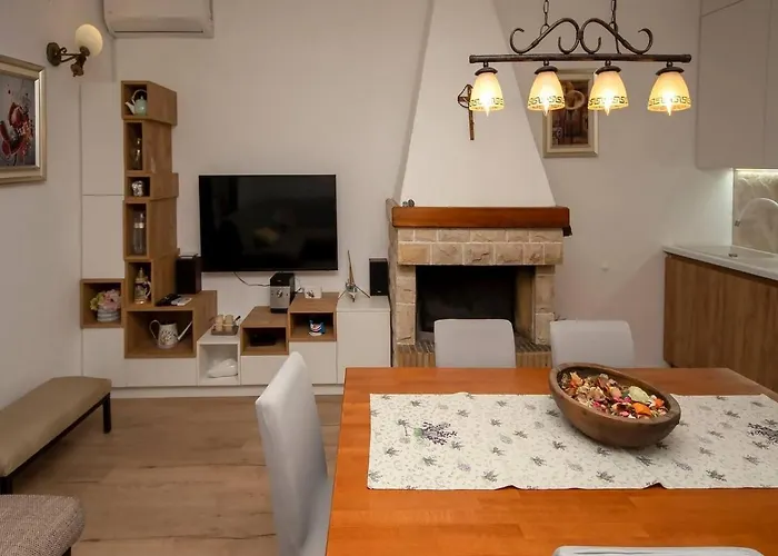 Velini Dvori Holiday home