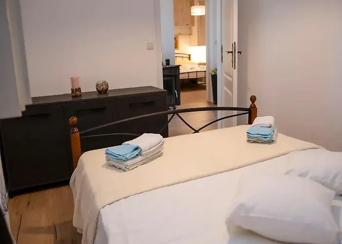 Velini Dvori Šibenik