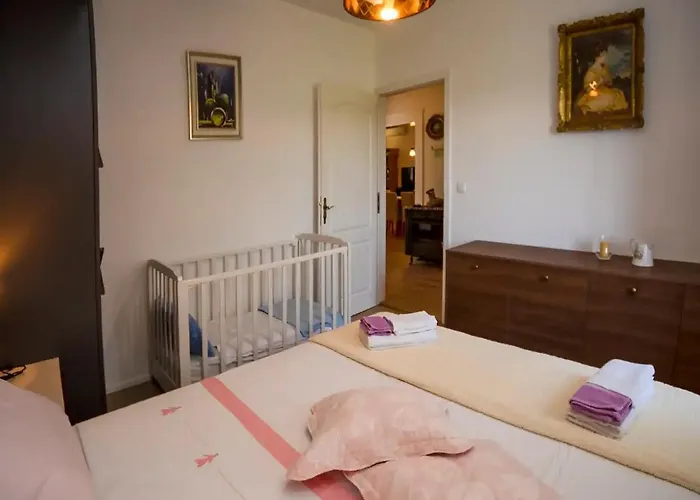 Holiday home Velini Dvori