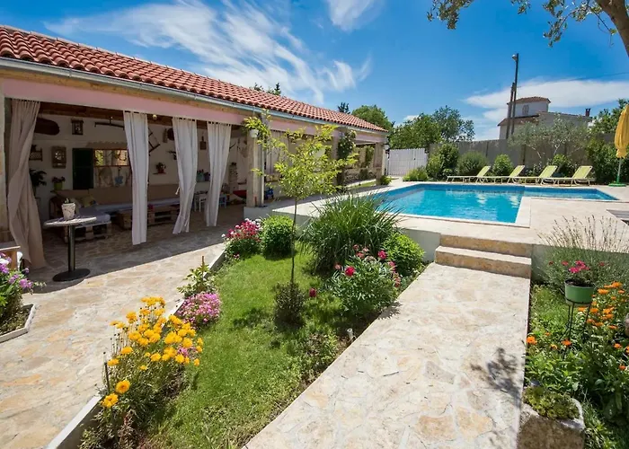 Holiday home Velini Dvori Sibenik