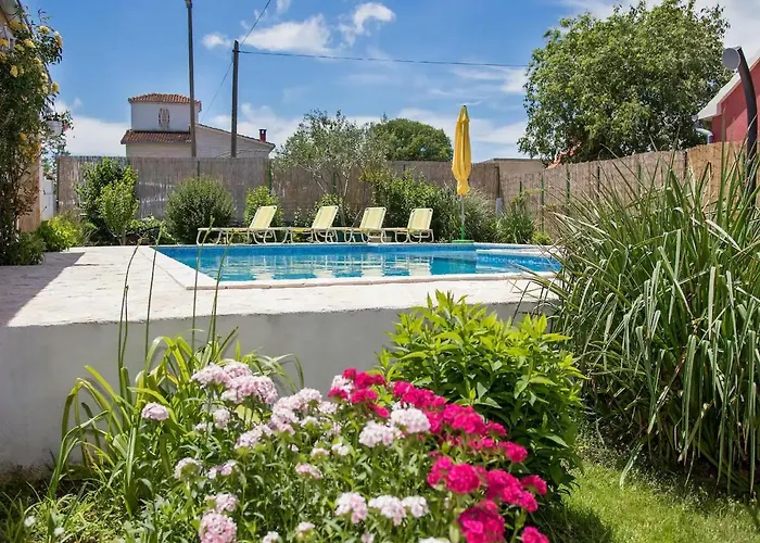 Velini Dvori * Sibenik