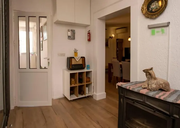 Holiday home Velini Dvori